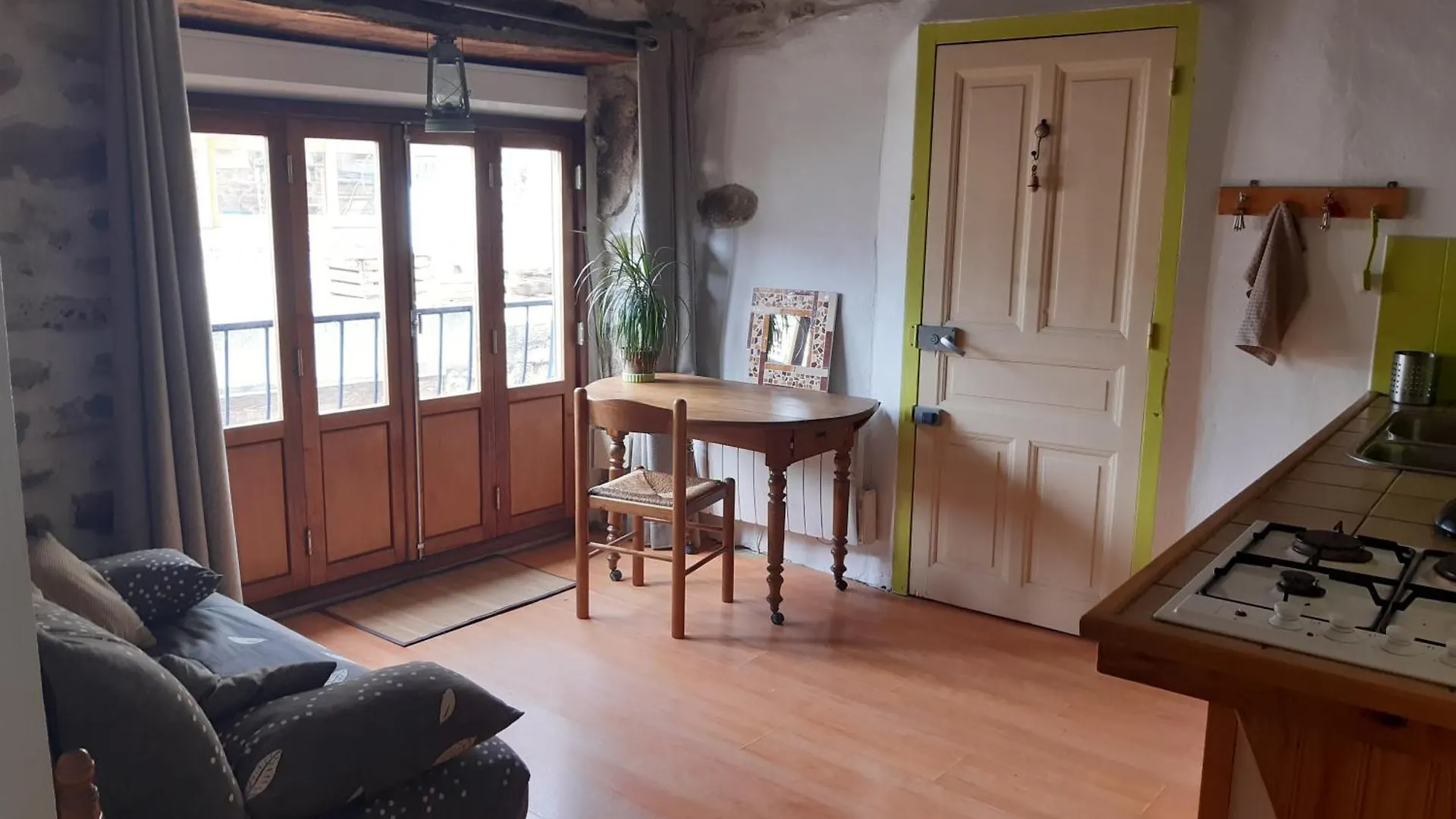 Holiday home L'Entrela Villa Dunieres-sur-Eyrieux